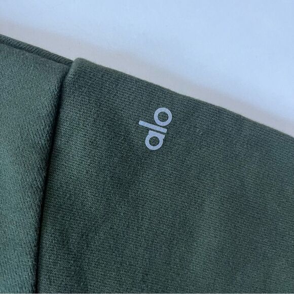 ALO Yoga Green Cropped Hoodie - Picture 6 of 10